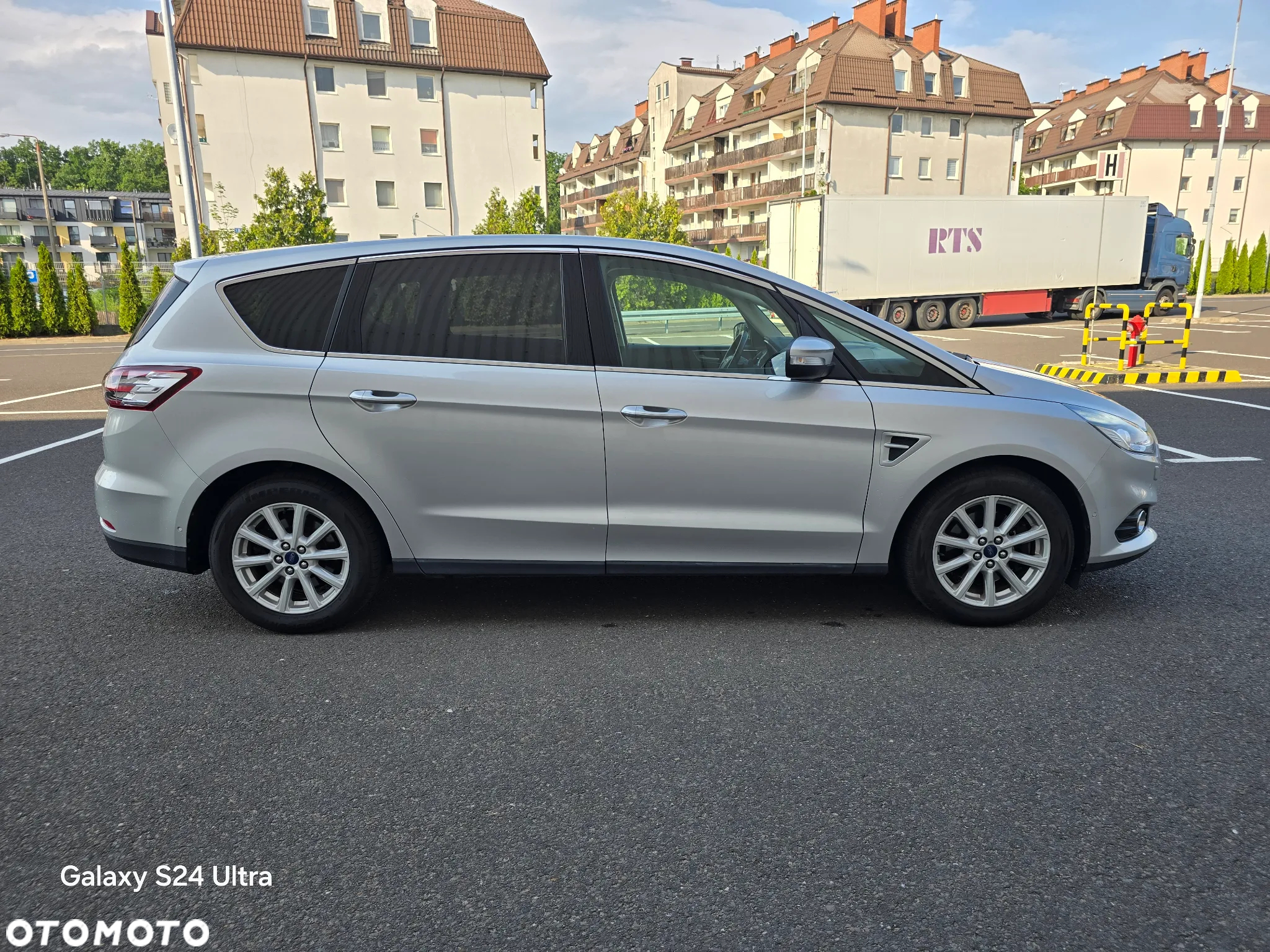 Ford S-Max 2.0 EcoBlue Titanium - 3