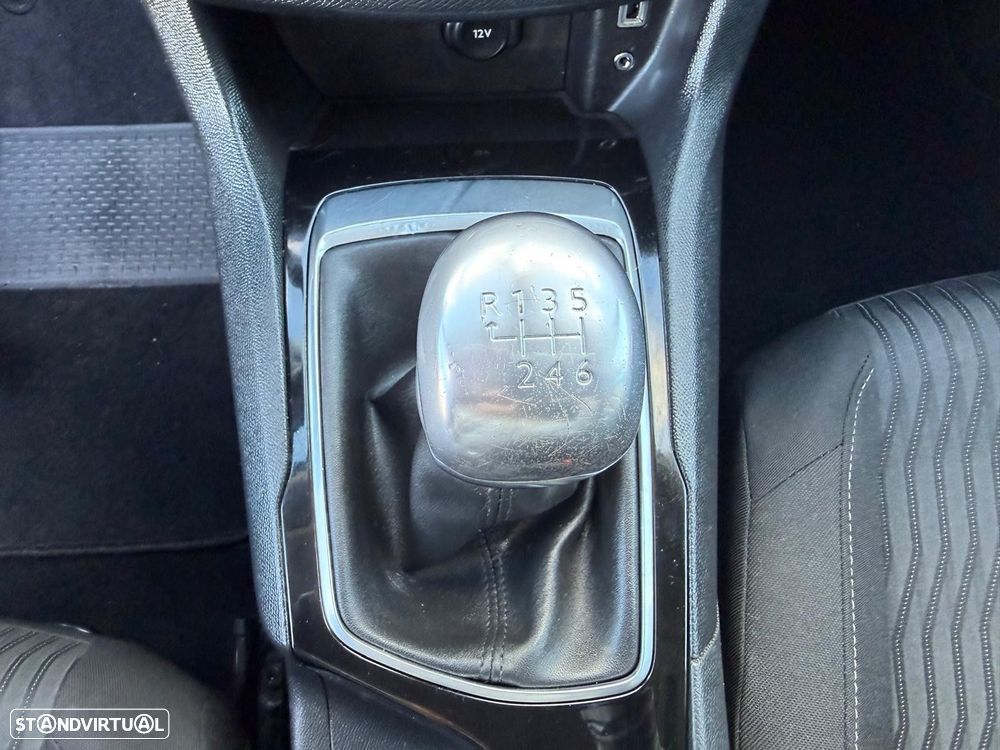 Peugeot 308 1.6 e-HDi Active - 22