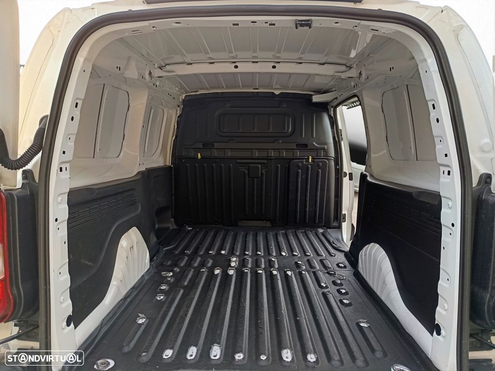Toyota Proace City 1.5D L2 Exclusive - 15
