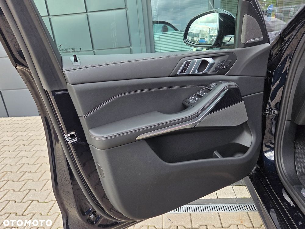BMW X5 xDrive30d sport - 28