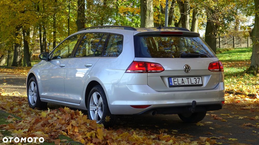 Volkswagen Golf 1.6 BlueTDI DSG Comfortline - 30