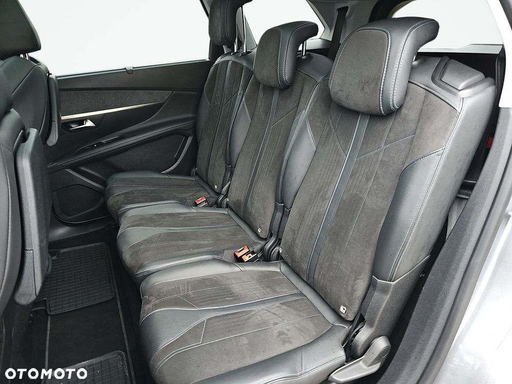 Peugeot 5008 - 27