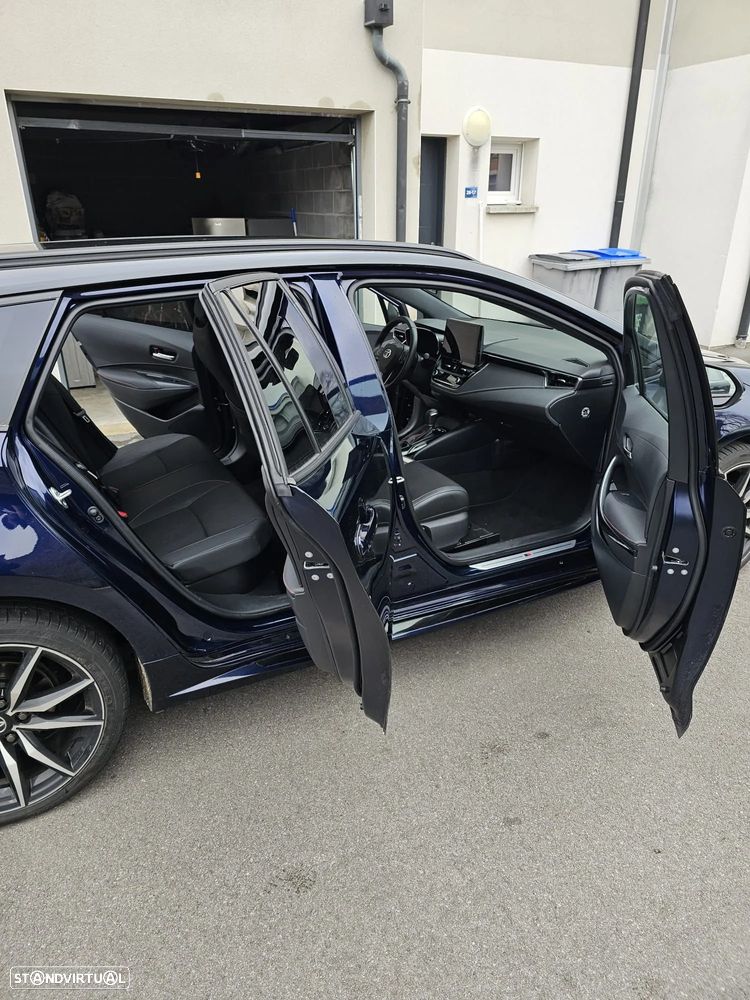 Toyota Corolla 1.8 Hybrid GR-Sport - 9