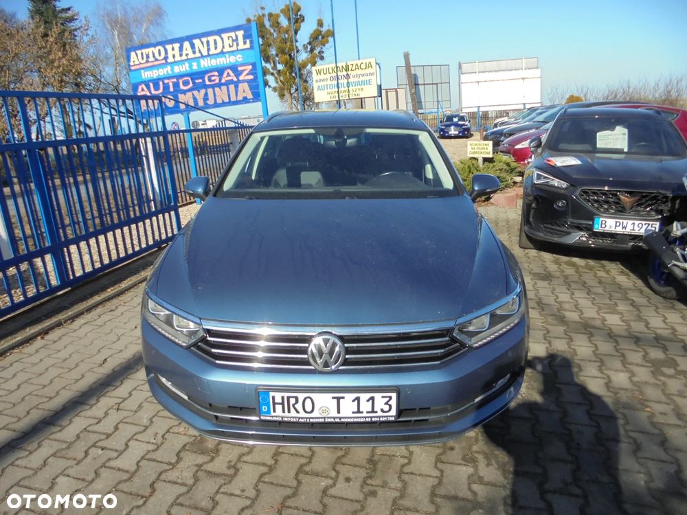 Volkswagen Passat Variant 2.0 TDI SCR BlueMotion Highline - 28