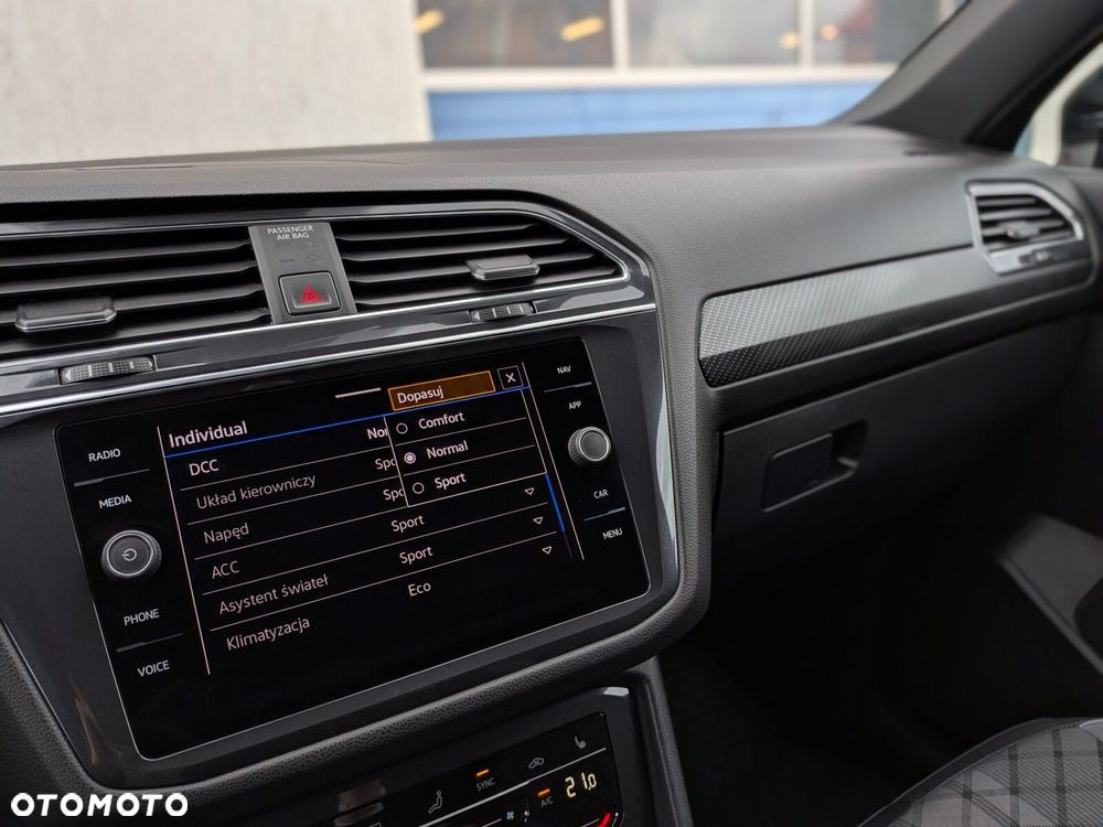 Volkswagen Tiguan Allspace 2.0 TDI 4Mot R-Line DSG - 31