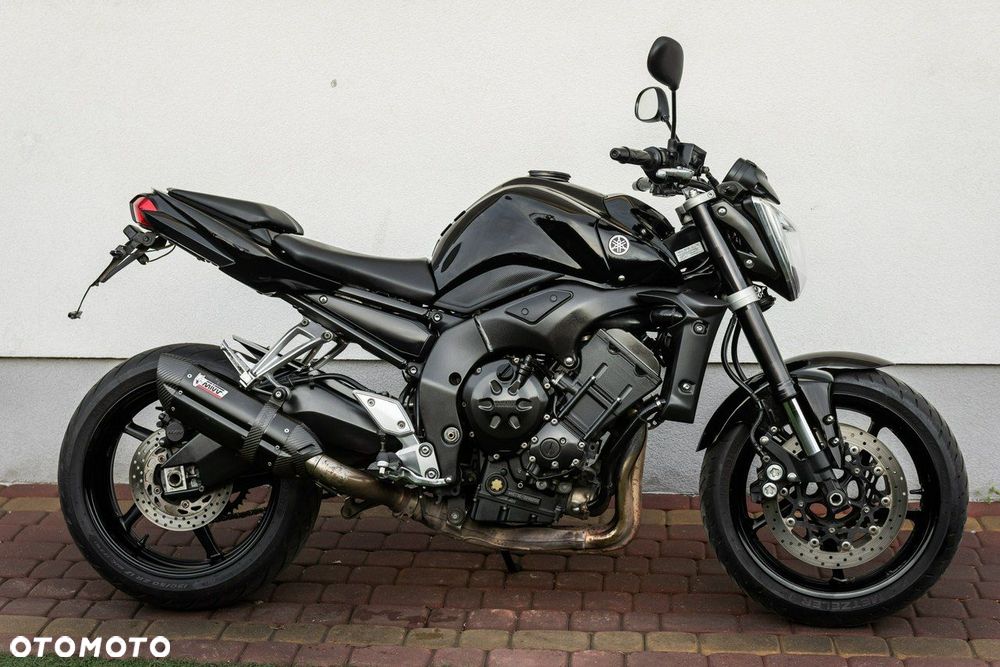 Yamaha FZ - 2