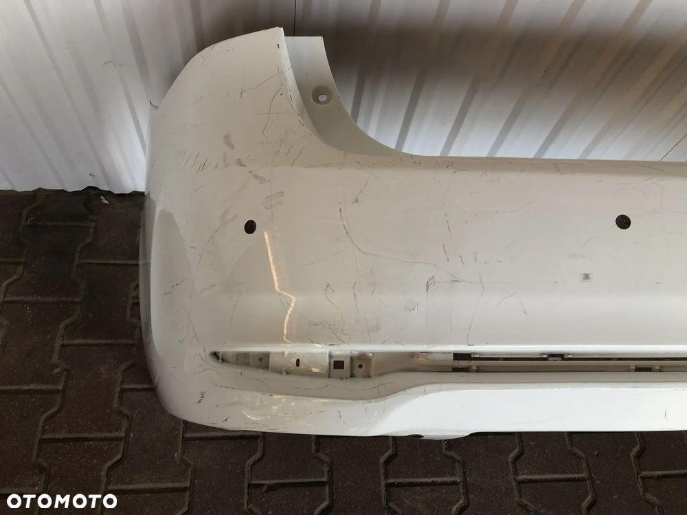 TOYOTA AVENSIS T27 II LIFT SEDAN 2015- zderzak tylny tył - 4