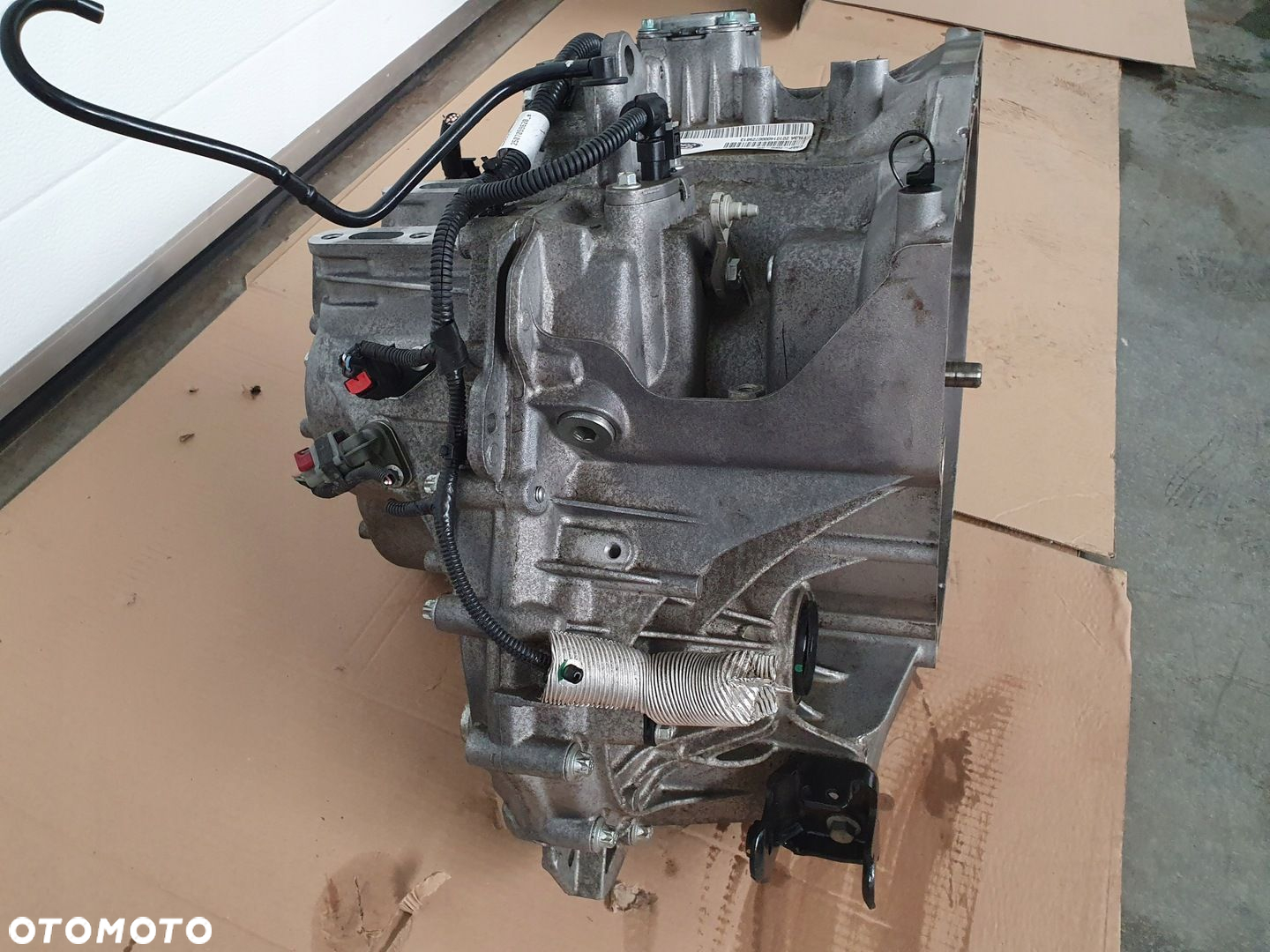 SKRZYNIA BIEGÓW CA6P-7000-AM FORD FIESTA MK7 1.0 - 8