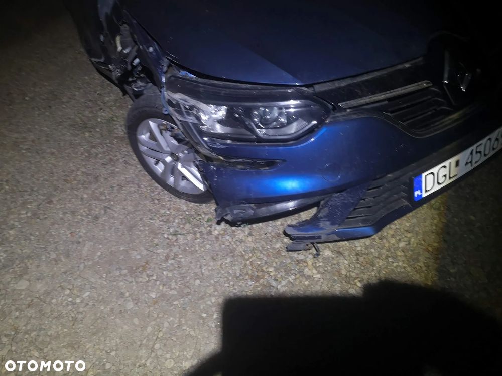 Renault Megane 1.2 Energy TCe Limited - 6