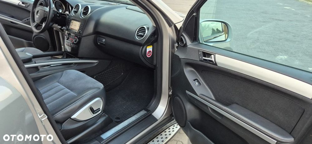 Mercedes-Benz ML 320 CDI 4Matic 7G-TRONIC Edition 10 - 8