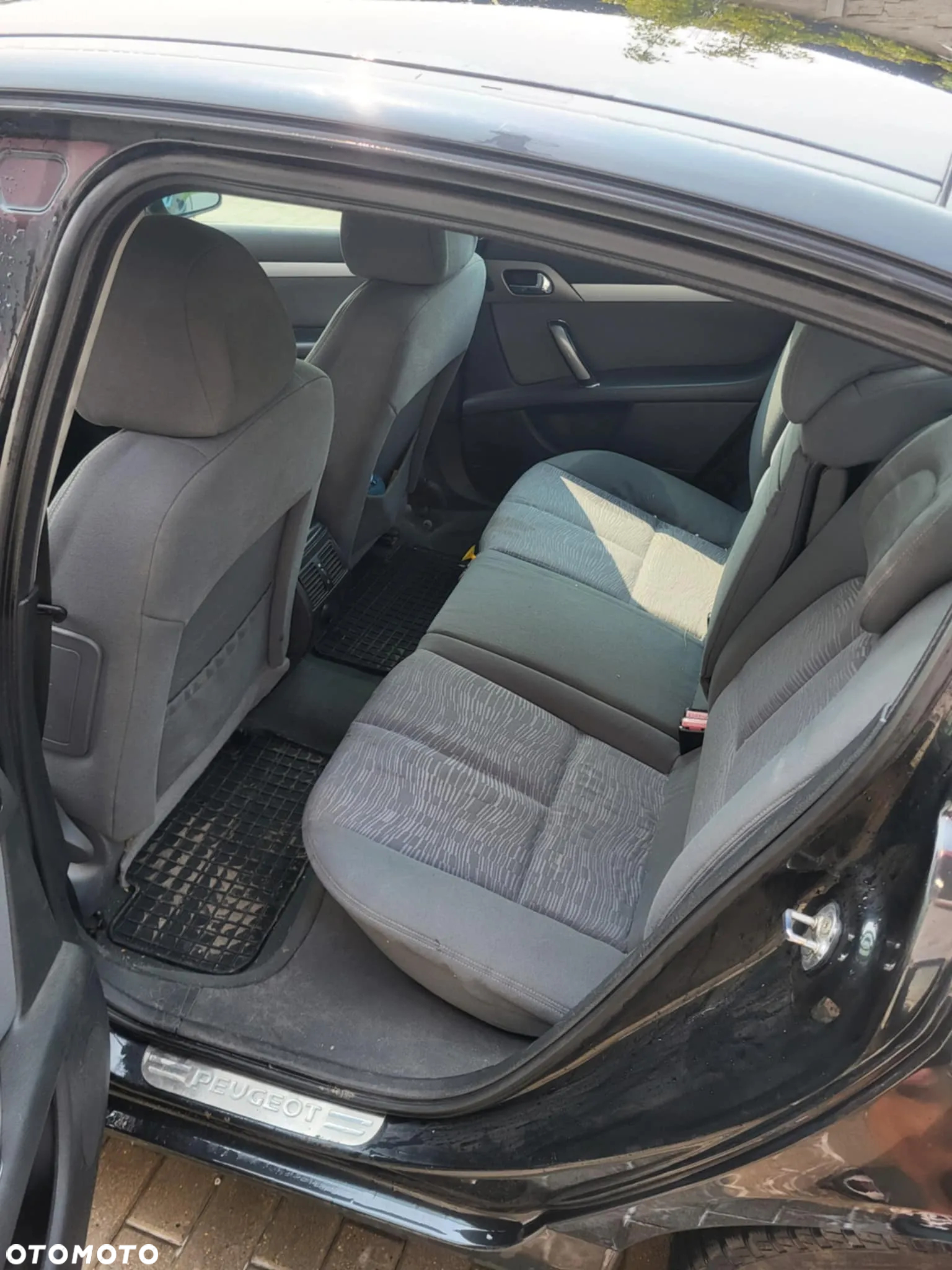 Peugeot 407 - 4