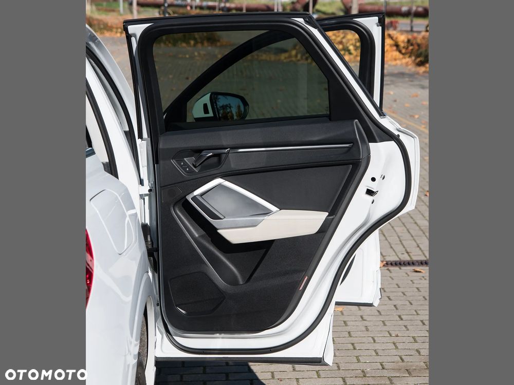 Audi Q3 45 TFSI Quattro S-Line S tronic - 30