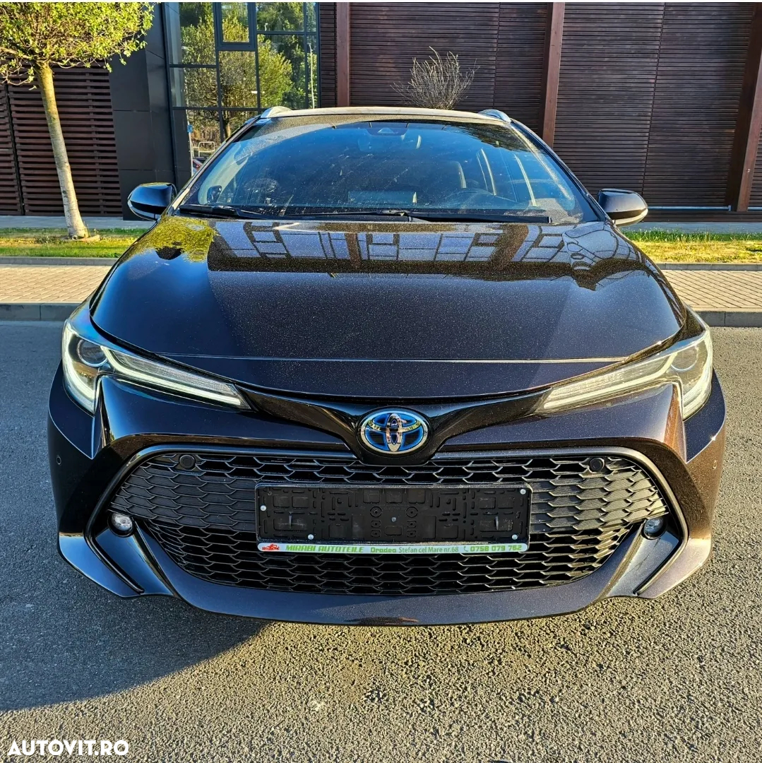 Toyota Corolla 2.0 HSD TS Exclusive tapiterie Neagra - 2