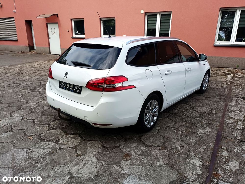 Peugeot 308 - 3