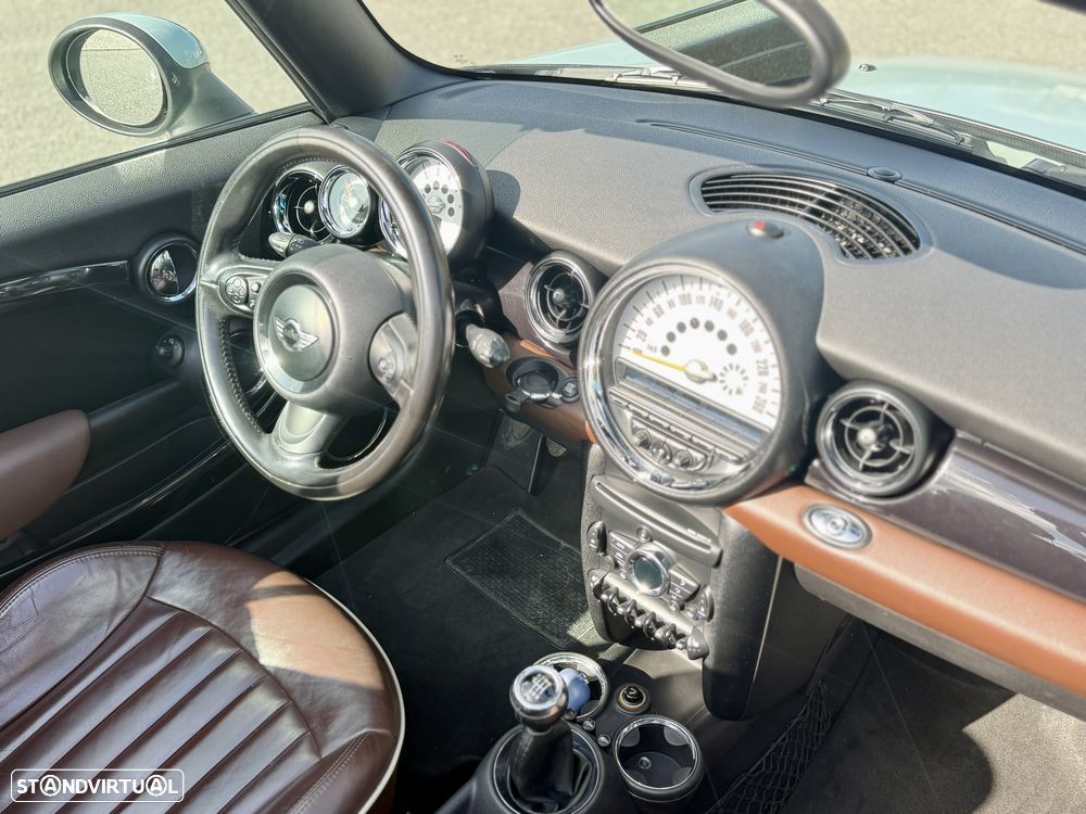 MINI Cabrio Cooper D - 16