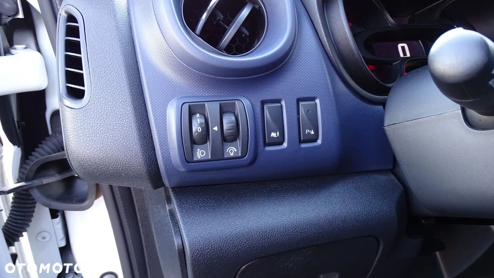 Opel Vivaro L1H1 2,7t Elegance Premium - 14