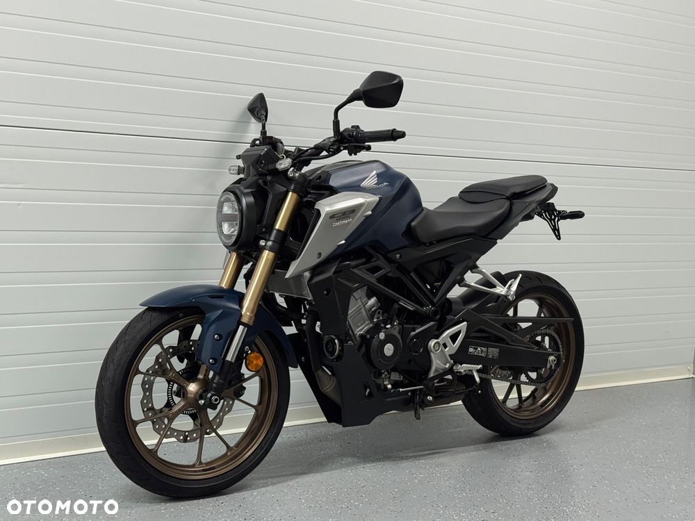 Honda CB - 15