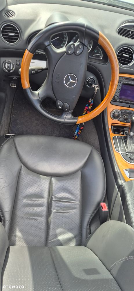 Mercedes-Benz SL 500 - 10