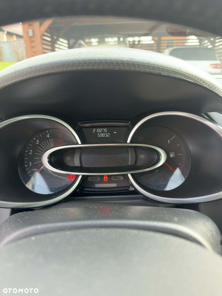 Renault Clio Energy dCi 90 Start & Stop LIMITED - 17