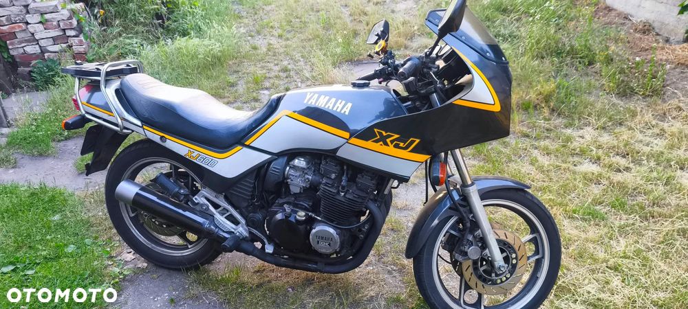 Yamaha XJ - 4