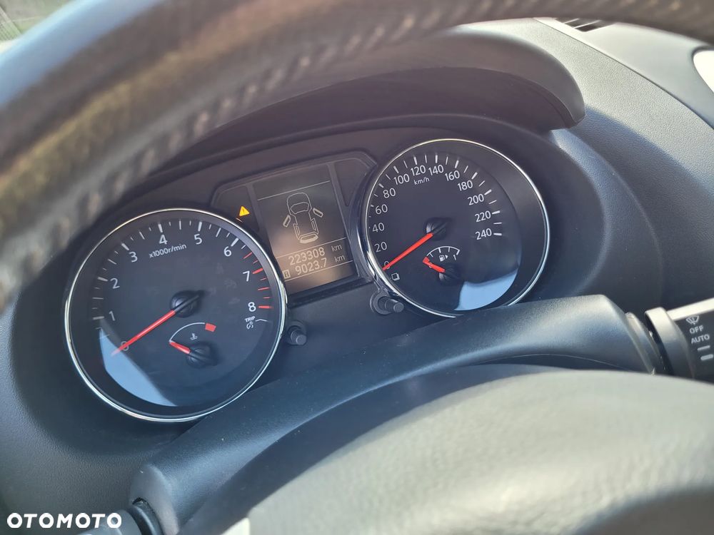 Nissan Qashqai+2 2.0 Tekna - 13