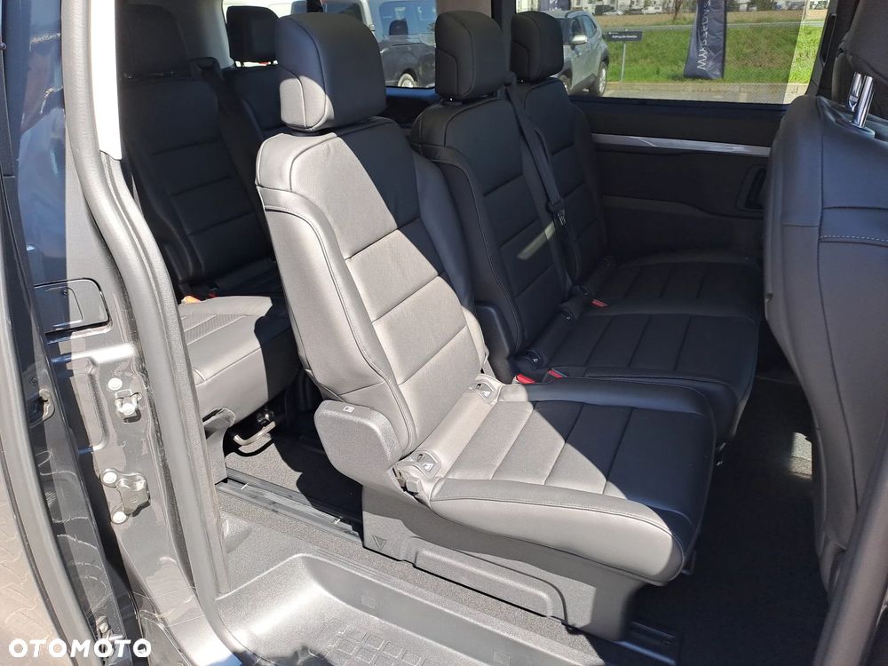 Toyota Proace Verso 2.0 D4-D Long VIP - 11