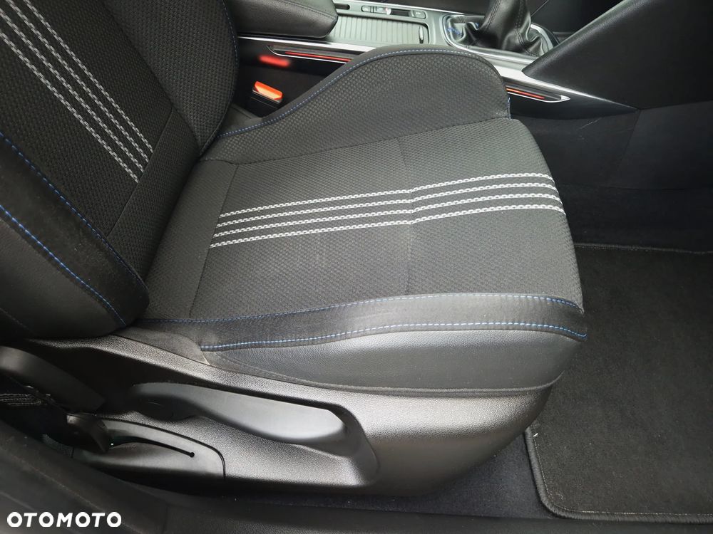 Renault Megane TCe 160 GPF GT LINE - 34