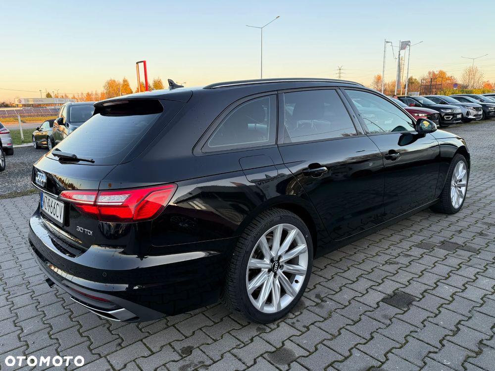 Audi A4 Avant 30 TDI mHEV Advanced S tronic - 4