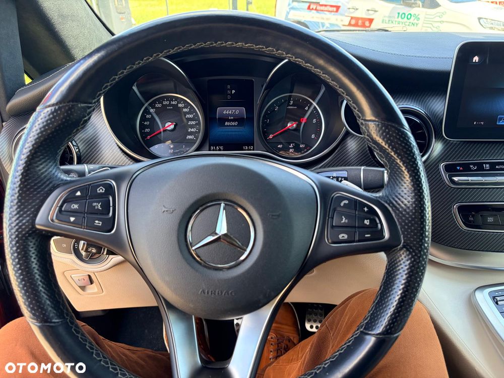Mercedes-Benz Klasa V 300 d 4-Matic Exclusive 9G-Tronic (d³ugi) - 10