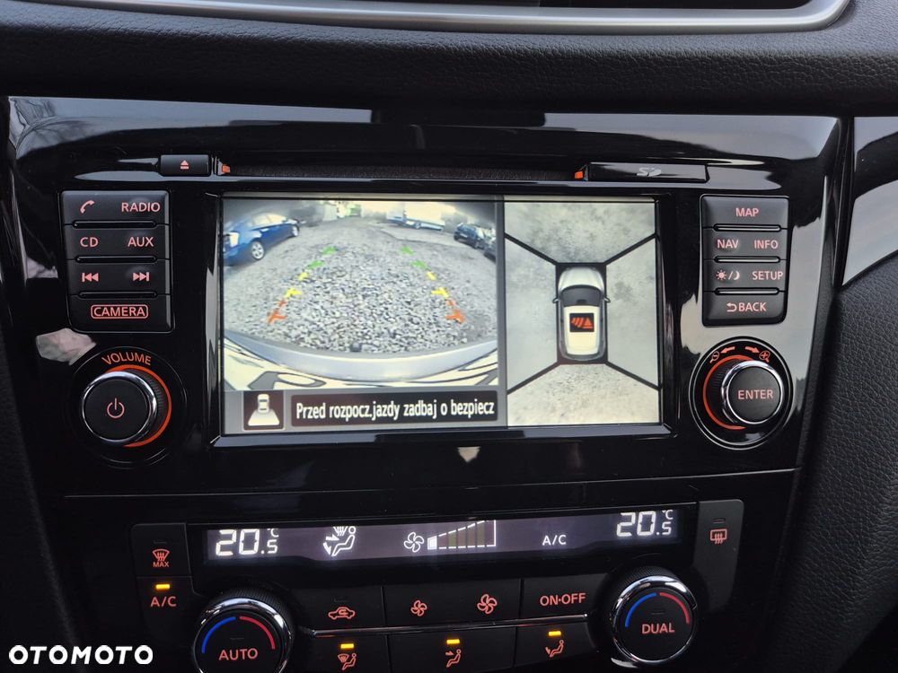 Nissan Qashqai 1.2 DIG-T Xtronic N-Connecta - 16