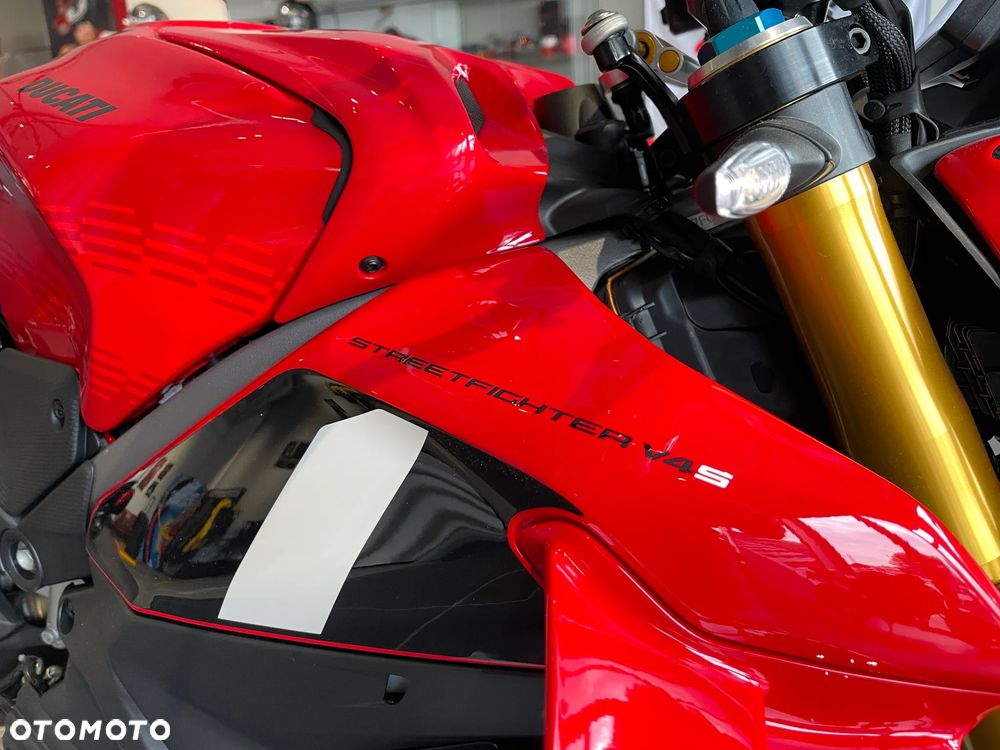 Ducati Streetfighter V4 - 11