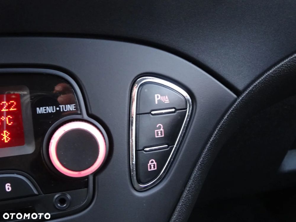 Opel Corsa 1.4 Edition - 28