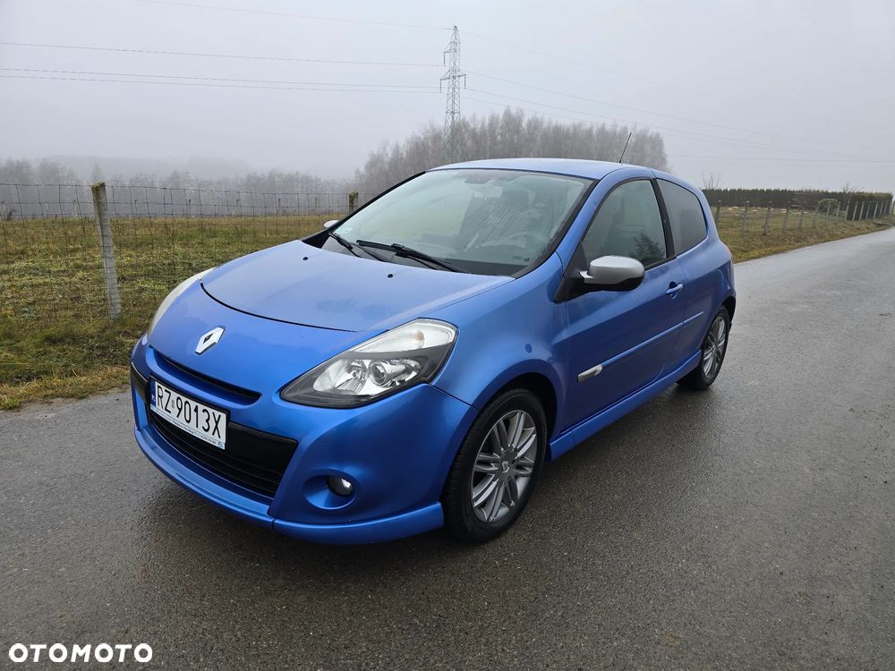 Renault Clio 1.6 16V 130 GT - 2
