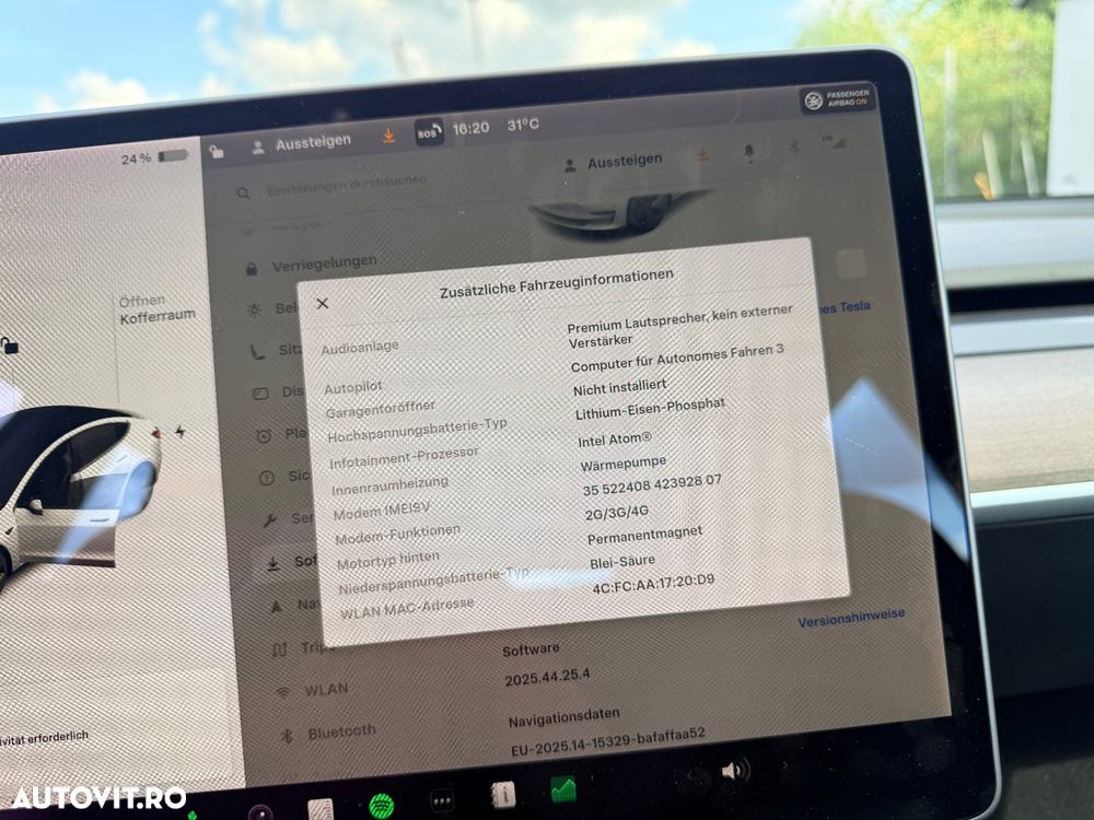 Tesla Model 3 - 11