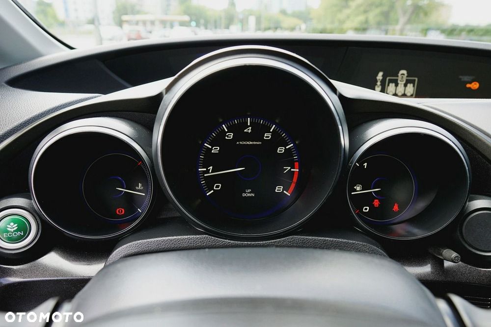 Honda Civic 1.8 Sport - 18