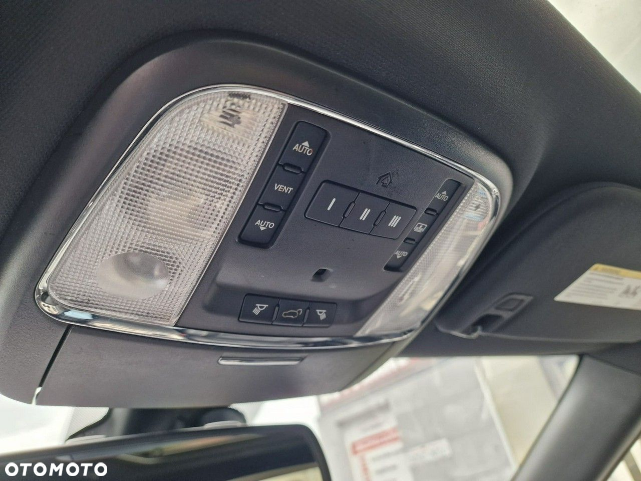 Jeep Grand Cherokee 3.6 V6 Overland - 33