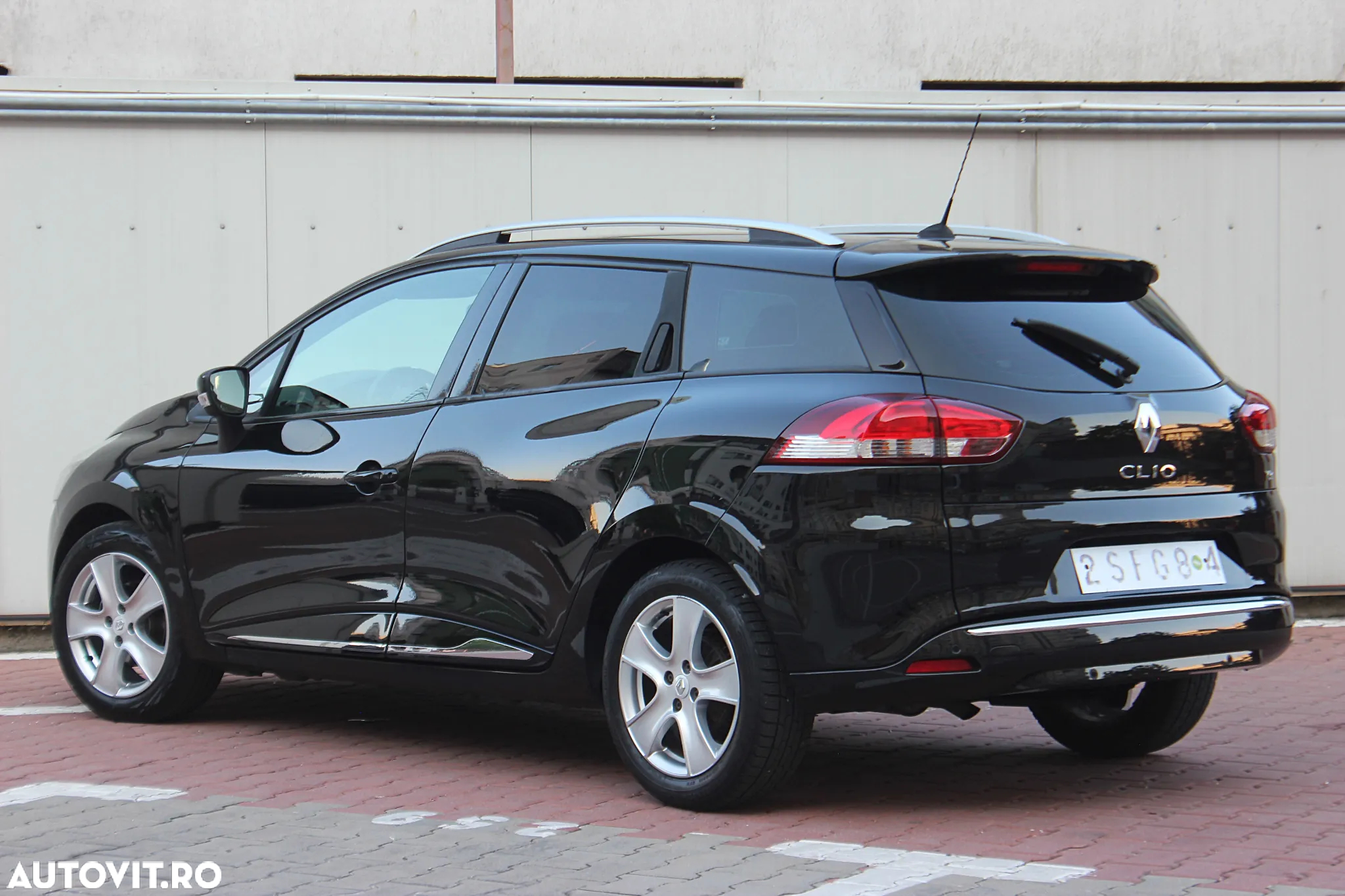 Renault Clio (Energy) TCe 90 Start & Stop LIMITED - 11