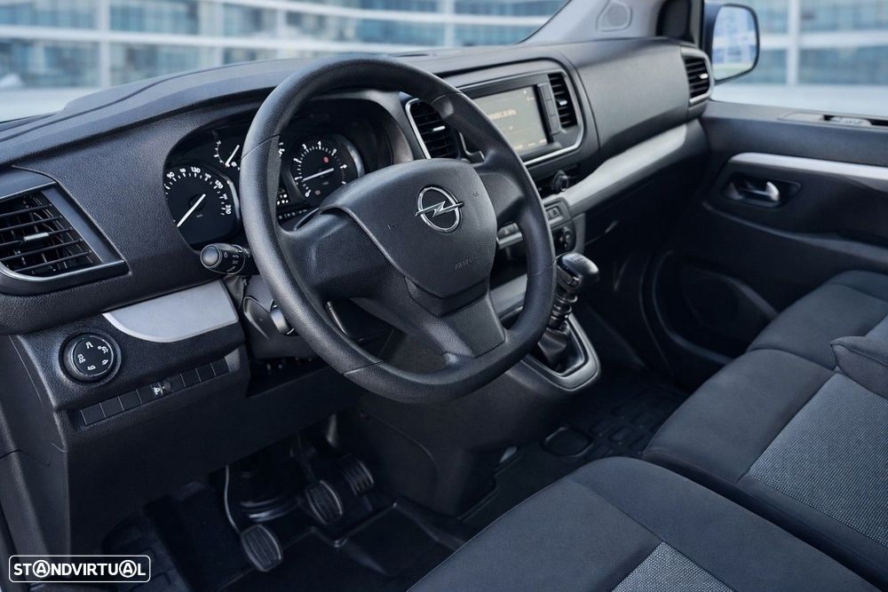 Opel Vivaro - 12