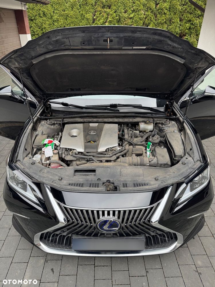 Lexus ES 300h Elegance - 23