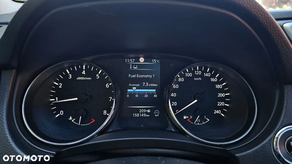 Nissan Qashqai 1.6 DIG-T N-Connecta - 6