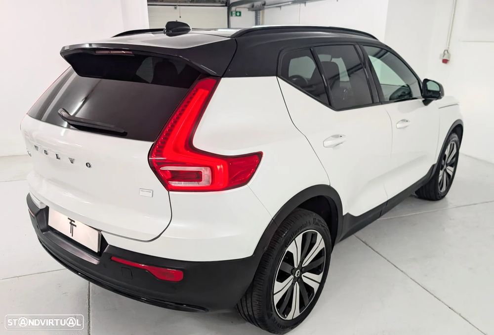 Volvo XC 40 Recharge Core - 1