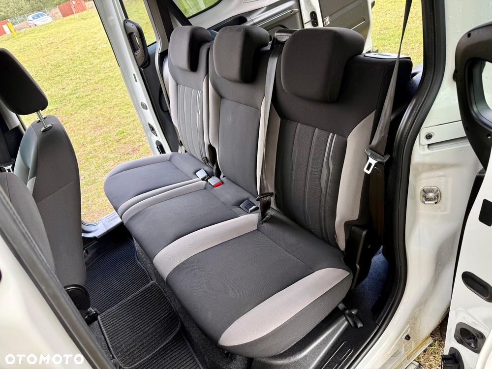 Fiat Doblo - 11