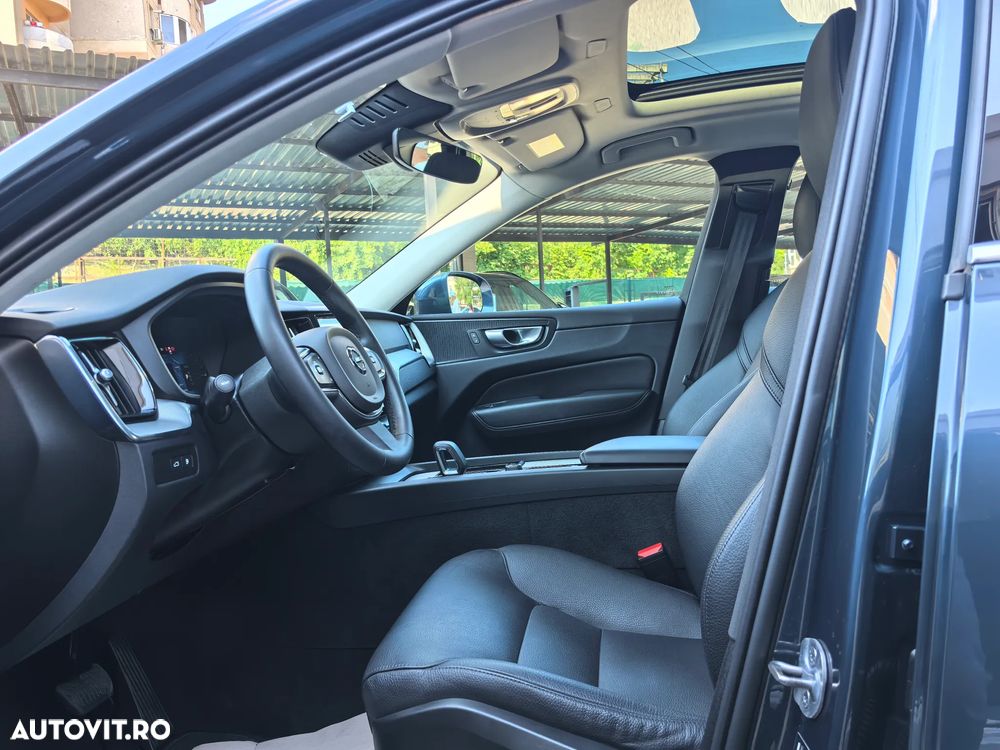 Volvo XC 60 Recharge T6 Twin Engine eAWD Inscription Expression - 13