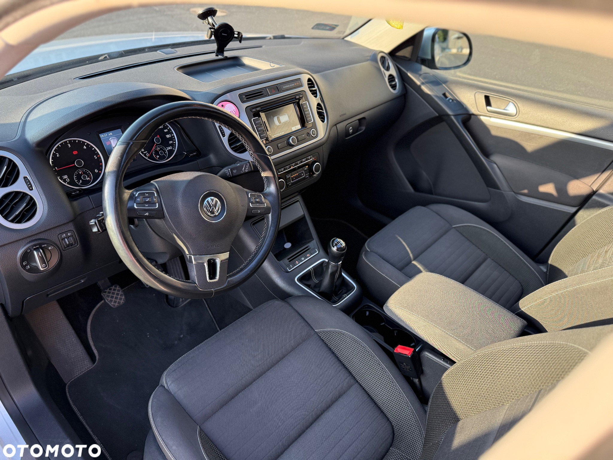 Volkswagen Tiguan 2.0 TDI DPF BlueMotion Technology Cup Sport & Style - 15