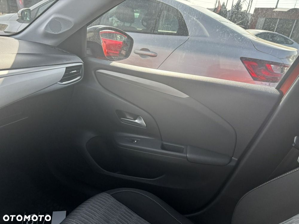 Opel Corsa - 27