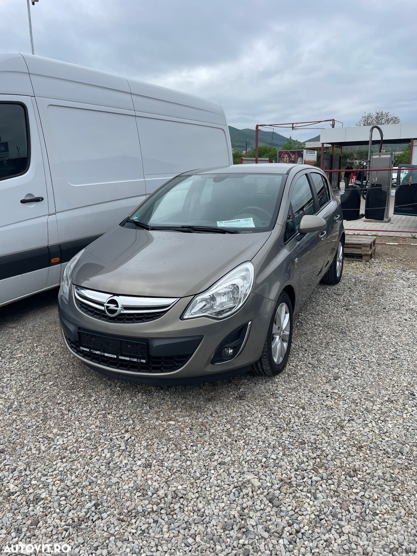 Opel Corsa 1.4 16V Color Edition - 2