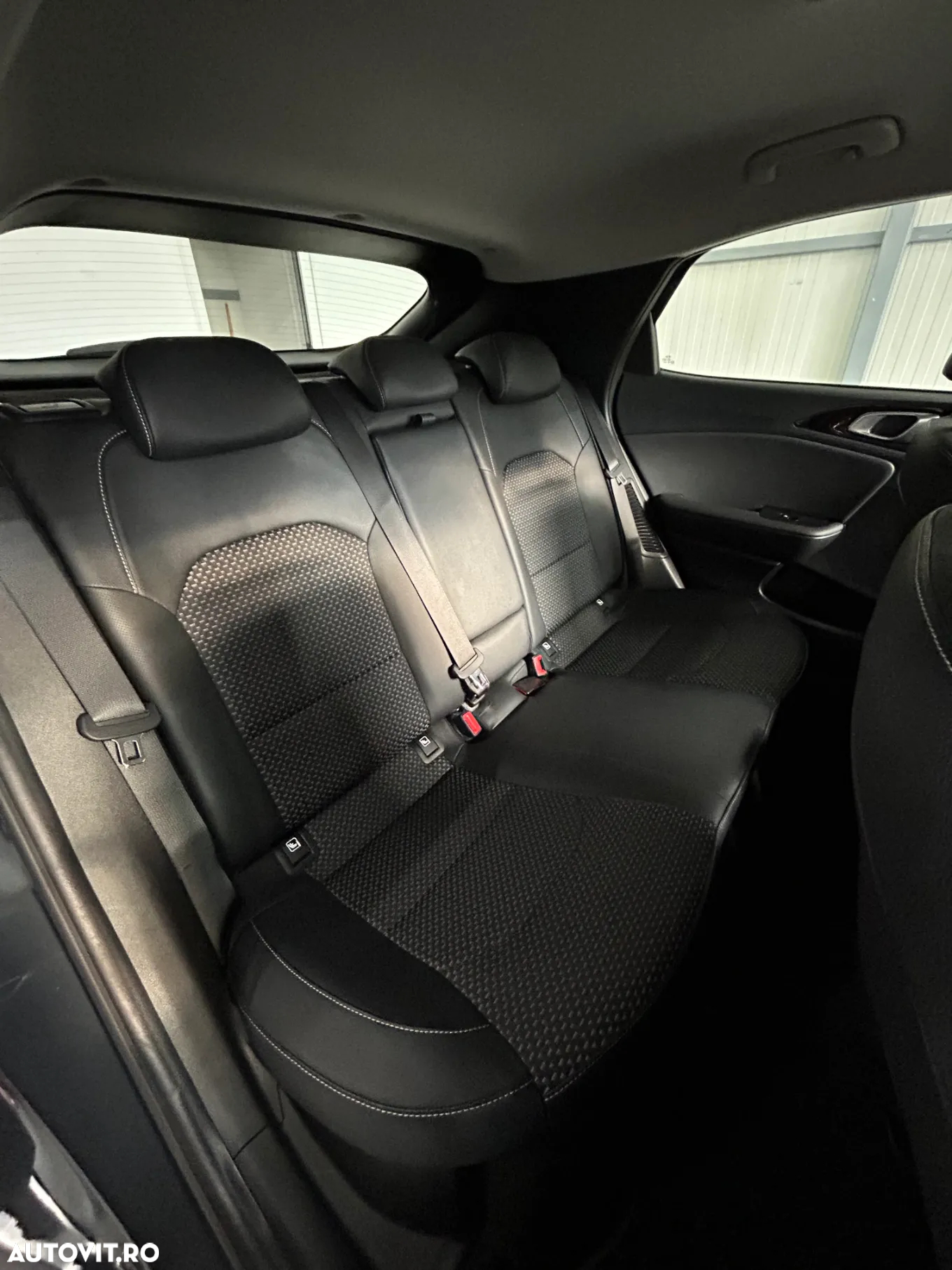 Kia XCeed 1.6 GDI DCT6 OPF Plug-in-Hybrid SPIRIT - 11