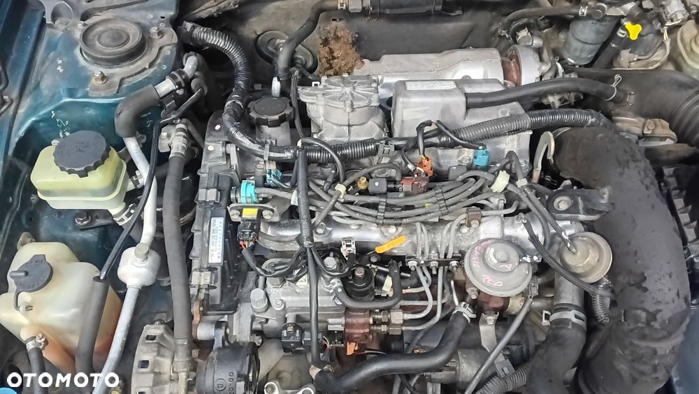 Toyota Avensis - 4