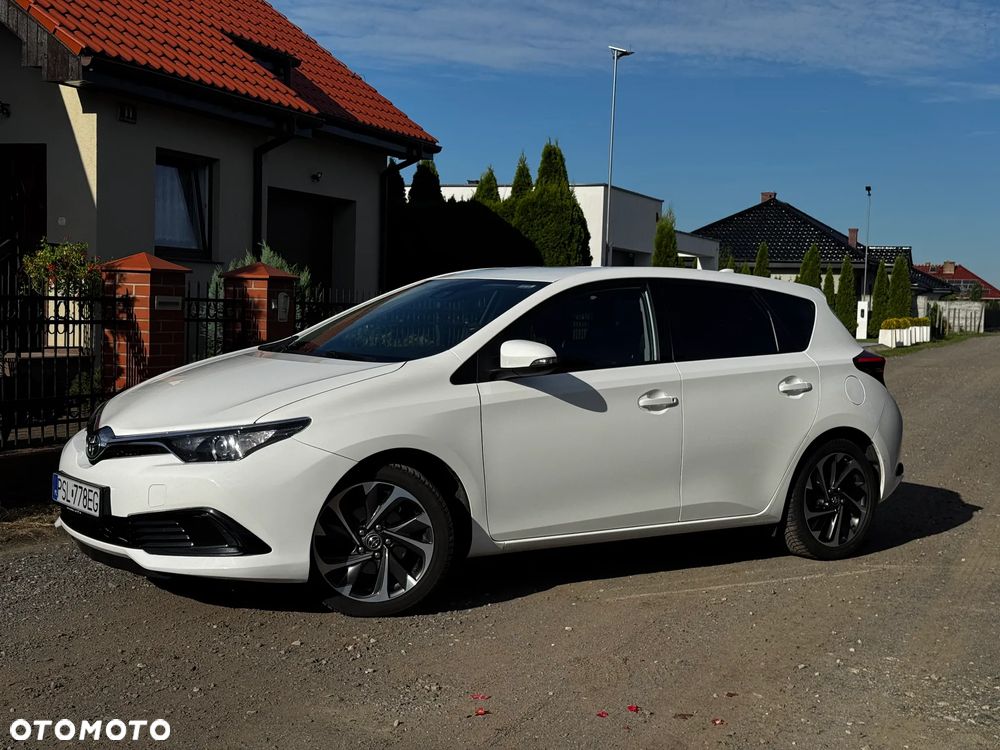 Toyota Auris 1.33 VVT-i Life - 31
