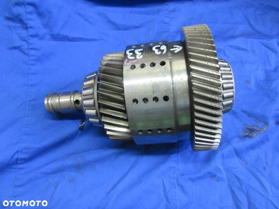 Kosz wałek tryb tarczki 702913A1 702895A1 Case McCormick MTX XTX145 XTX165 XTX185 XTX200 XTX215 - 1